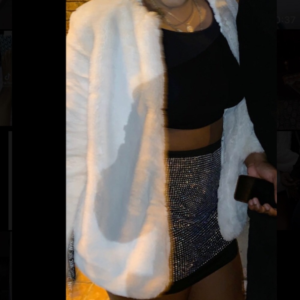 Faux Cream/White Coat